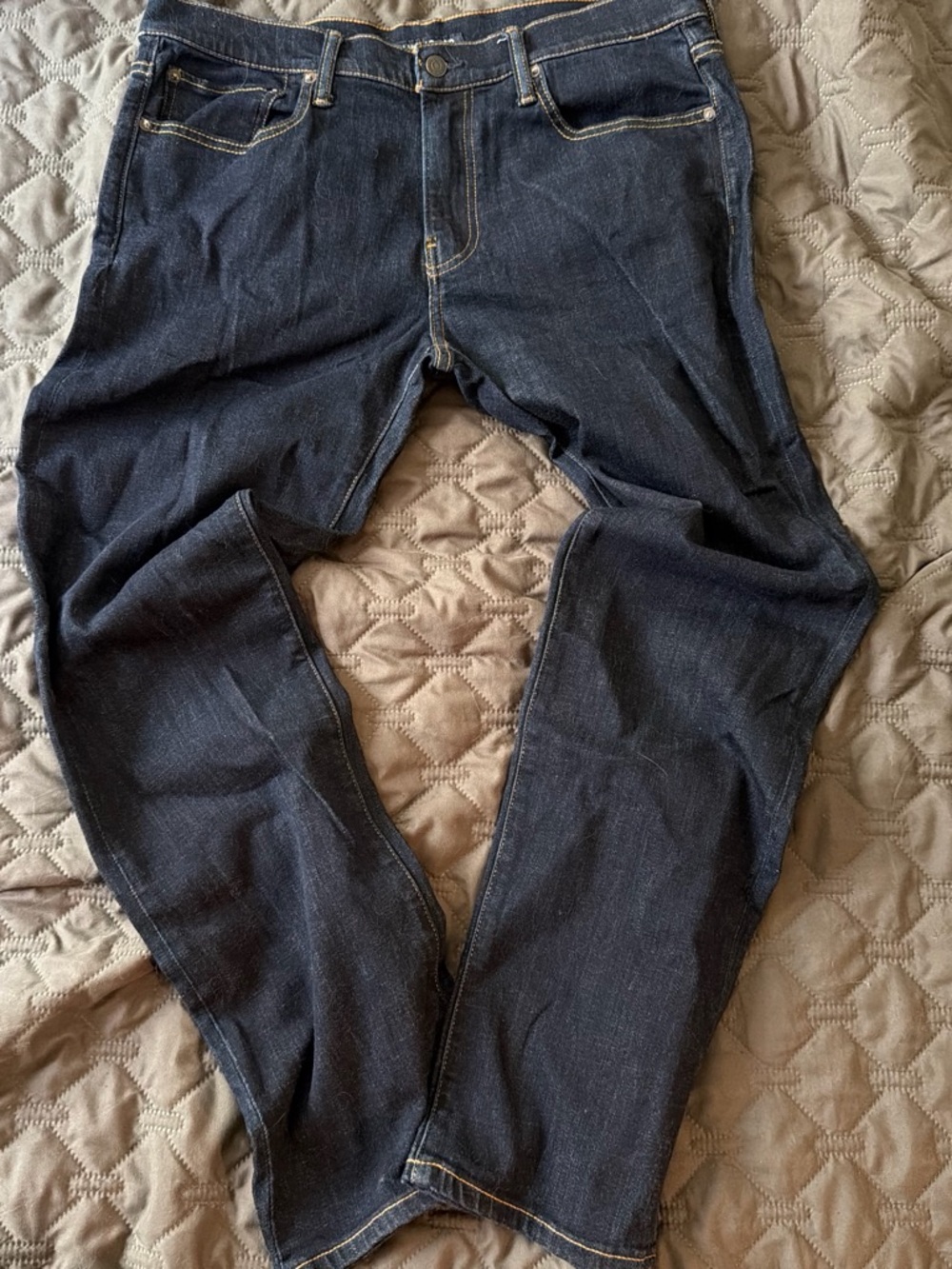 Lucky Brand Men’s Straight Dark Blue Jeans